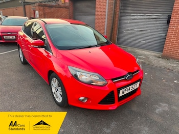 2014 - 1.6 125 Titanium Navigator 5dr Powershift