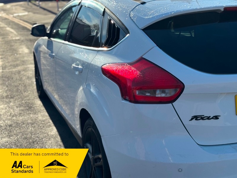 Used Ford Focus 2015 for sale - 76655571: Photo 19