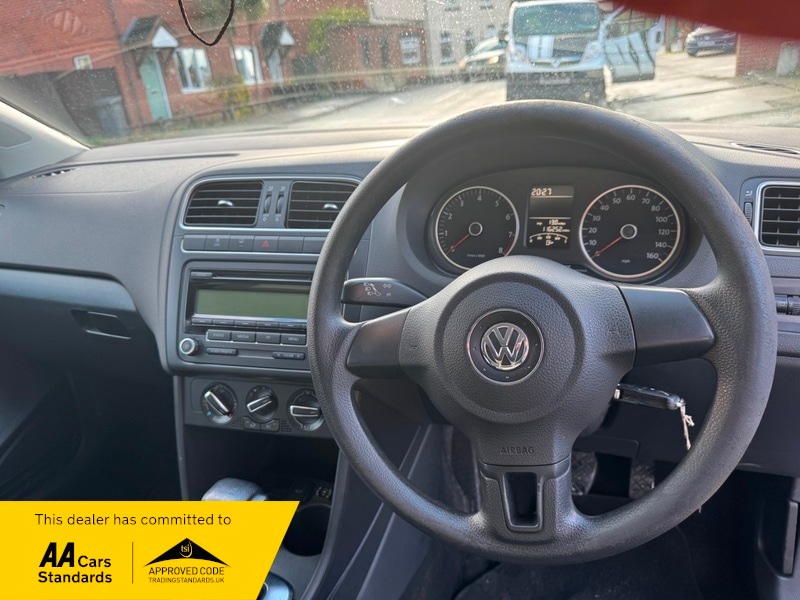 Used Volkswagen Polo 2010 for sale - 76910800: Photo 20