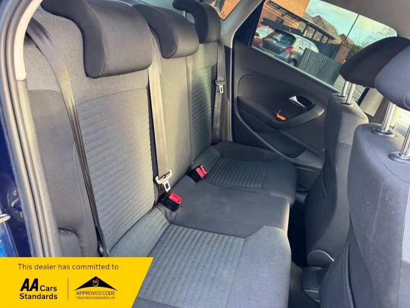 Used Volkswagen Polo 2010 for sale - 76910800: Photo 27