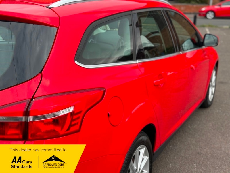 Used Ford Focus 2015 for sale - 76131027: Photo 19