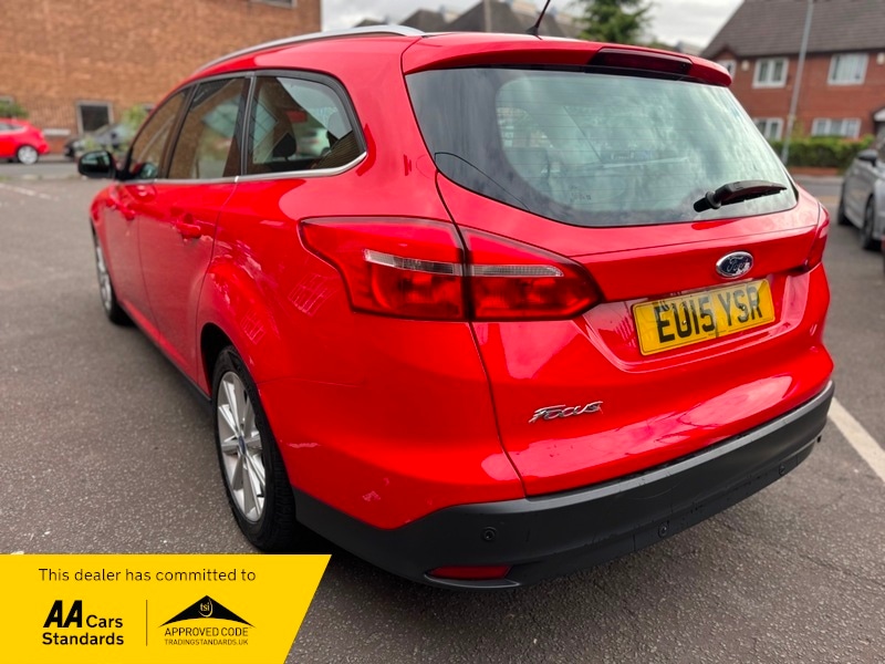 Used Ford Focus 2015 for sale - 76131027: Photo 9