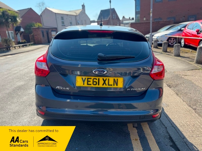 Used Ford Focus 2011 for sale - 77968124: Photo 11