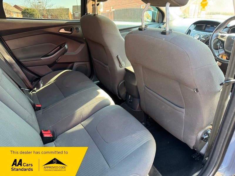 Used Ford Focus 2011 for sale - 77968124: Photo 29