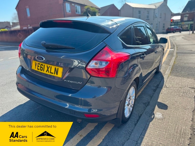 Used Ford Focus 2011 for sale - 77968124: Photo 9