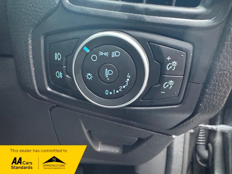 Used Ford Focus 2015 for sale - 77264158: Photo 28