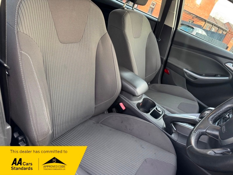 Used Ford Focus 2012 for sale - 76836711: Photo 23