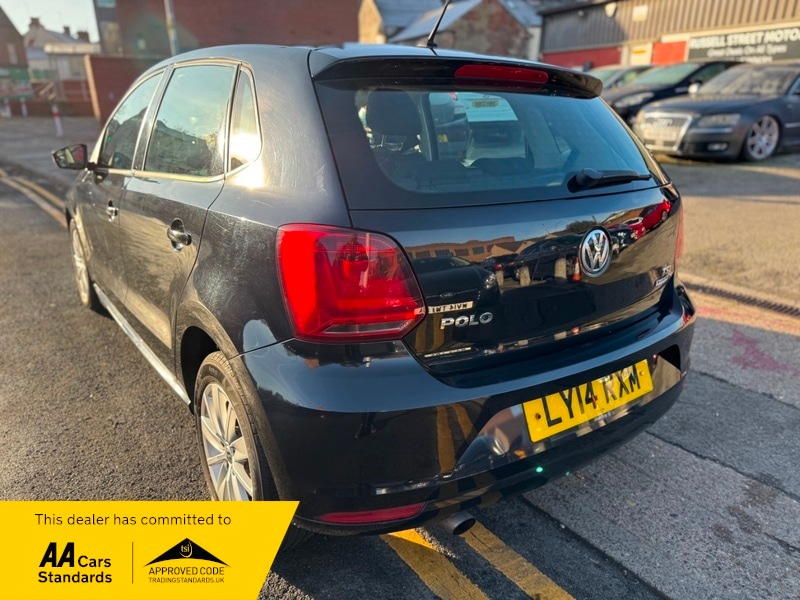 Used Volkswagen Polo 2014 for sale - 76712185: Photo 13