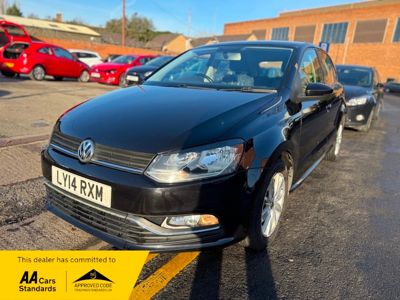 Used Volkswagen Polo 2014 for sale - 76712185: Photo 2