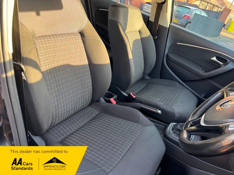 Used Volkswagen Polo 2014 for sale - 76712185: Photo 22