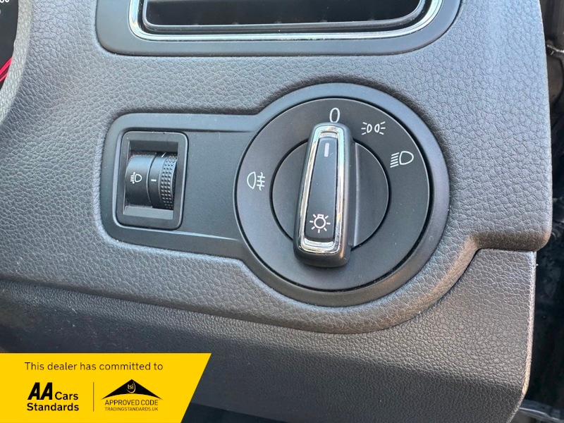 Used Volkswagen Polo 2014 for sale - 76712185: Photo 26