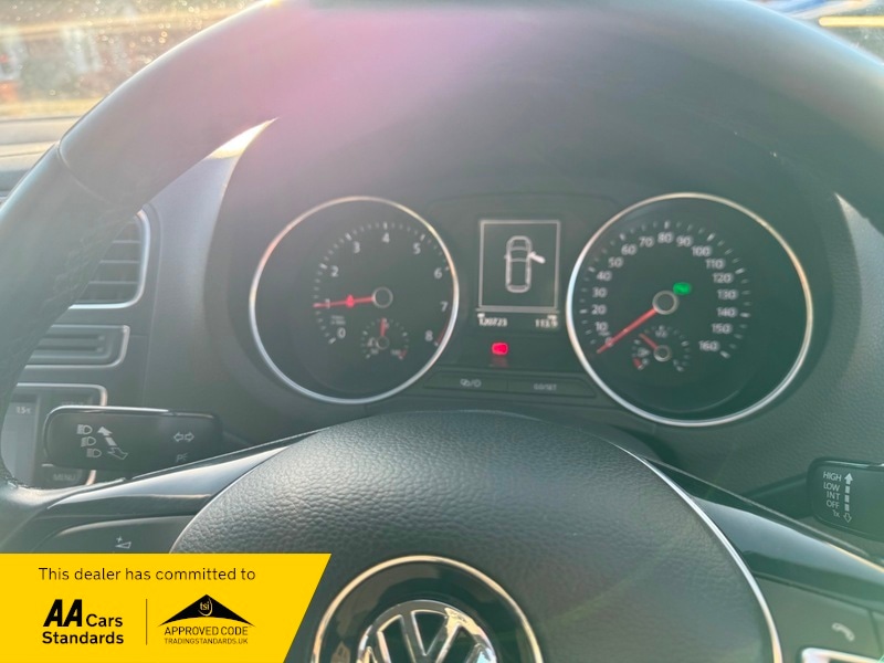 Used Volkswagen Polo 2014 for sale - 76712185: Photo 27