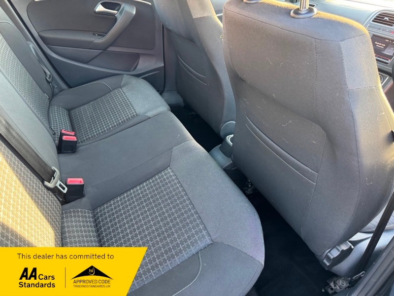 Used Volkswagen Polo 2014 for sale - 76712185: Photo 28