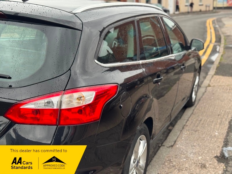 Used Ford Focus 2012 for sale - 76131047: Photo 19