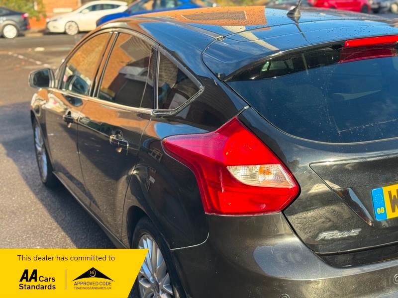 Used Ford Focus 2014 for sale - 76618334: Photo 19