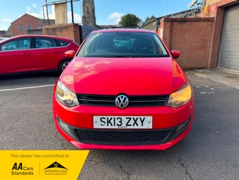 Used Volkswagen Polo 2013 for sale - 76131042: Photo