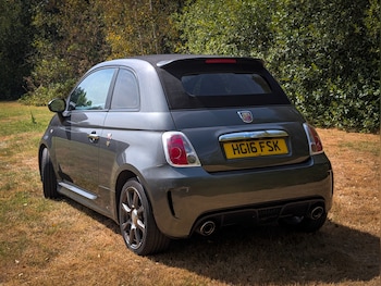 Used Abarth 595 2016 for sale - 79477909: Photo