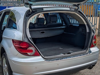 Used Mercedes-Benz R Class 2009 for sale - 79487629: Photo