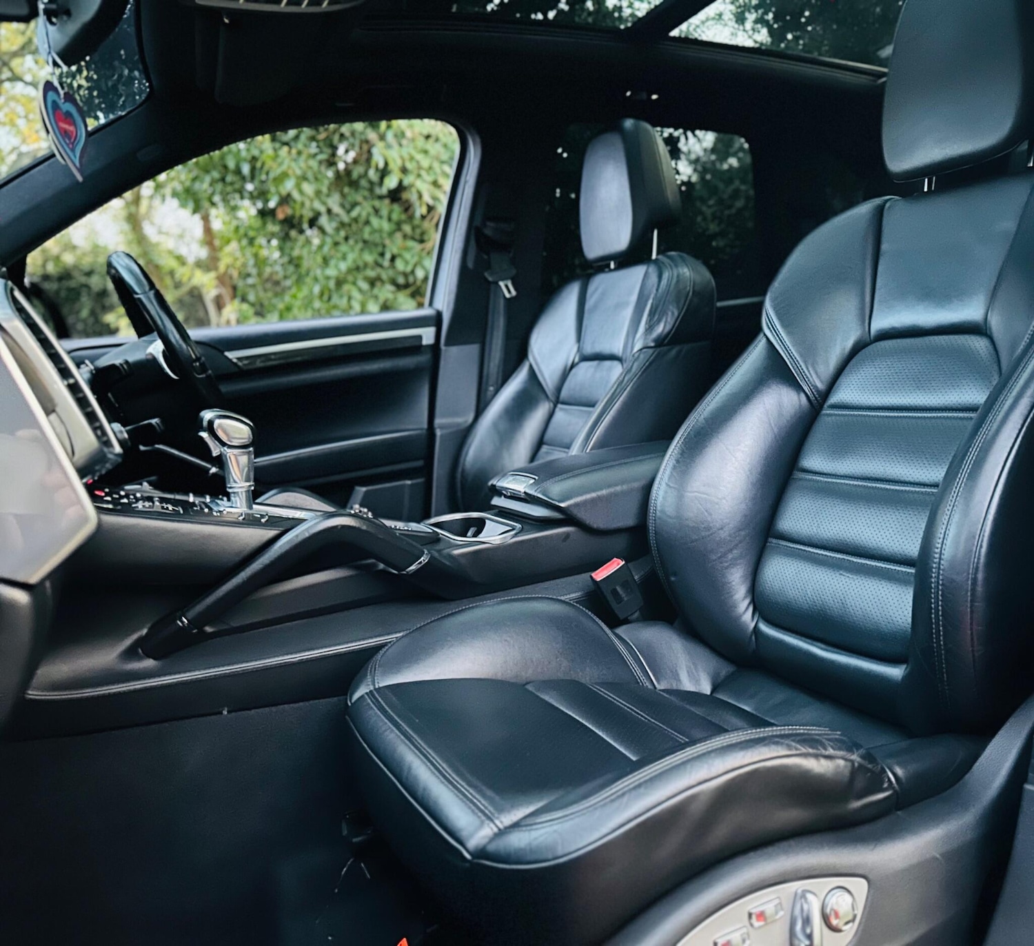 Used Porsche Cayenne for sale - 76715093: Photo 31