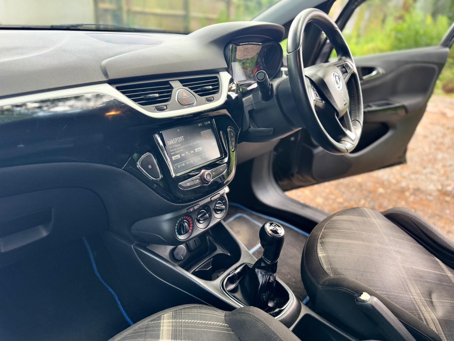 Used Vauxhall Corsa 2016 for sale - 76283294: Photo 18