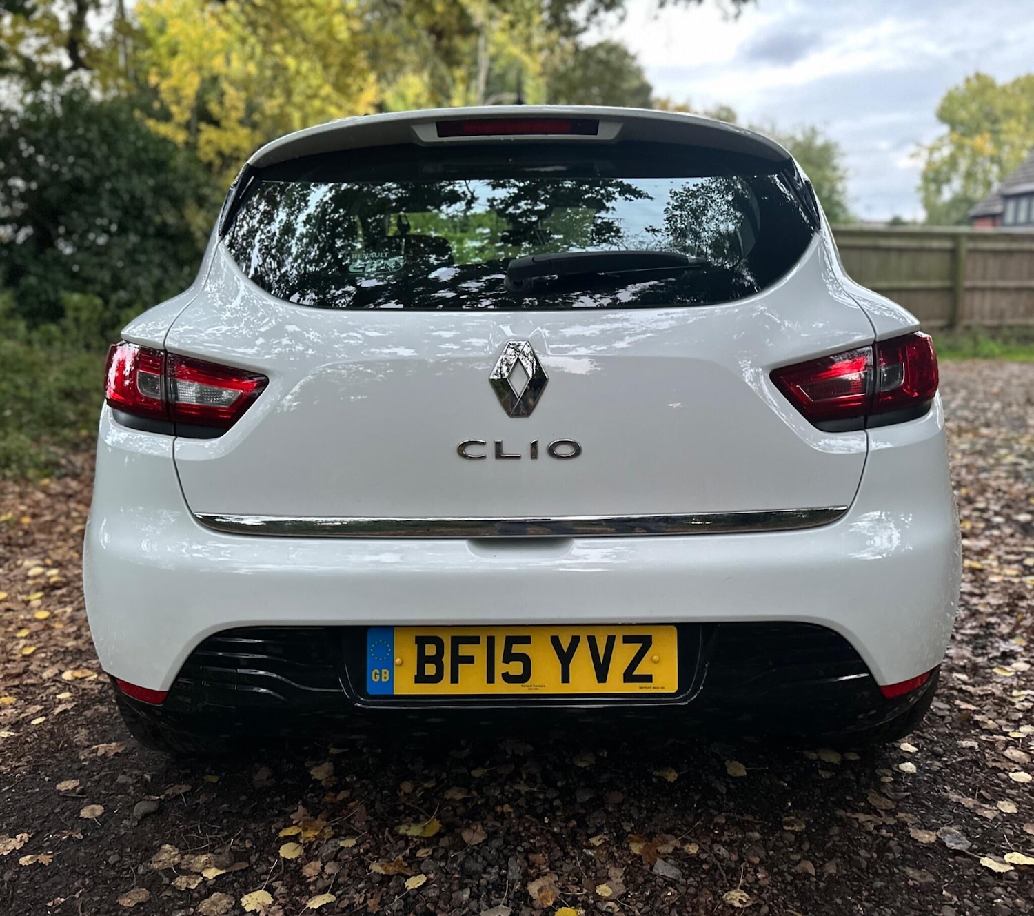 Used Renault Clio 2015 for sale - 76349670: Photo 8