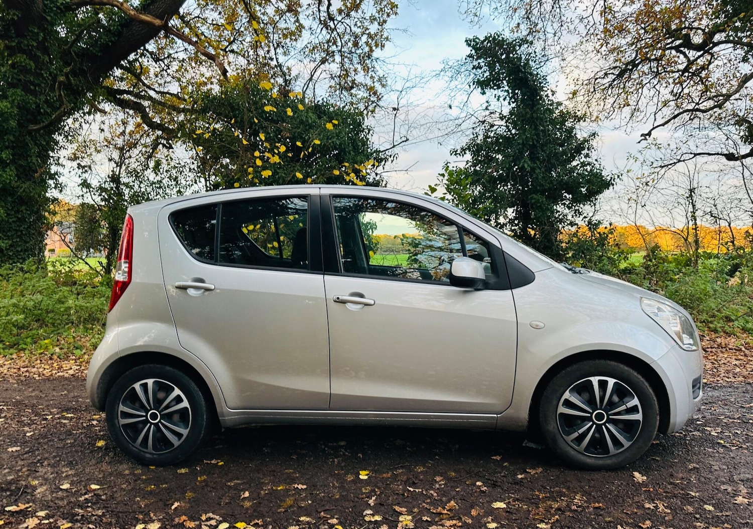 Used Suzuki Splash 2011 for sale - 76538729: Photo 13