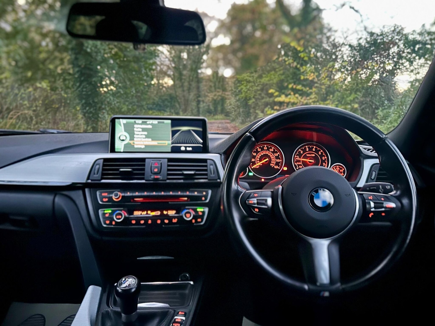 Used BMW 3 Series 2012 for sale - 76633661: Photo 23