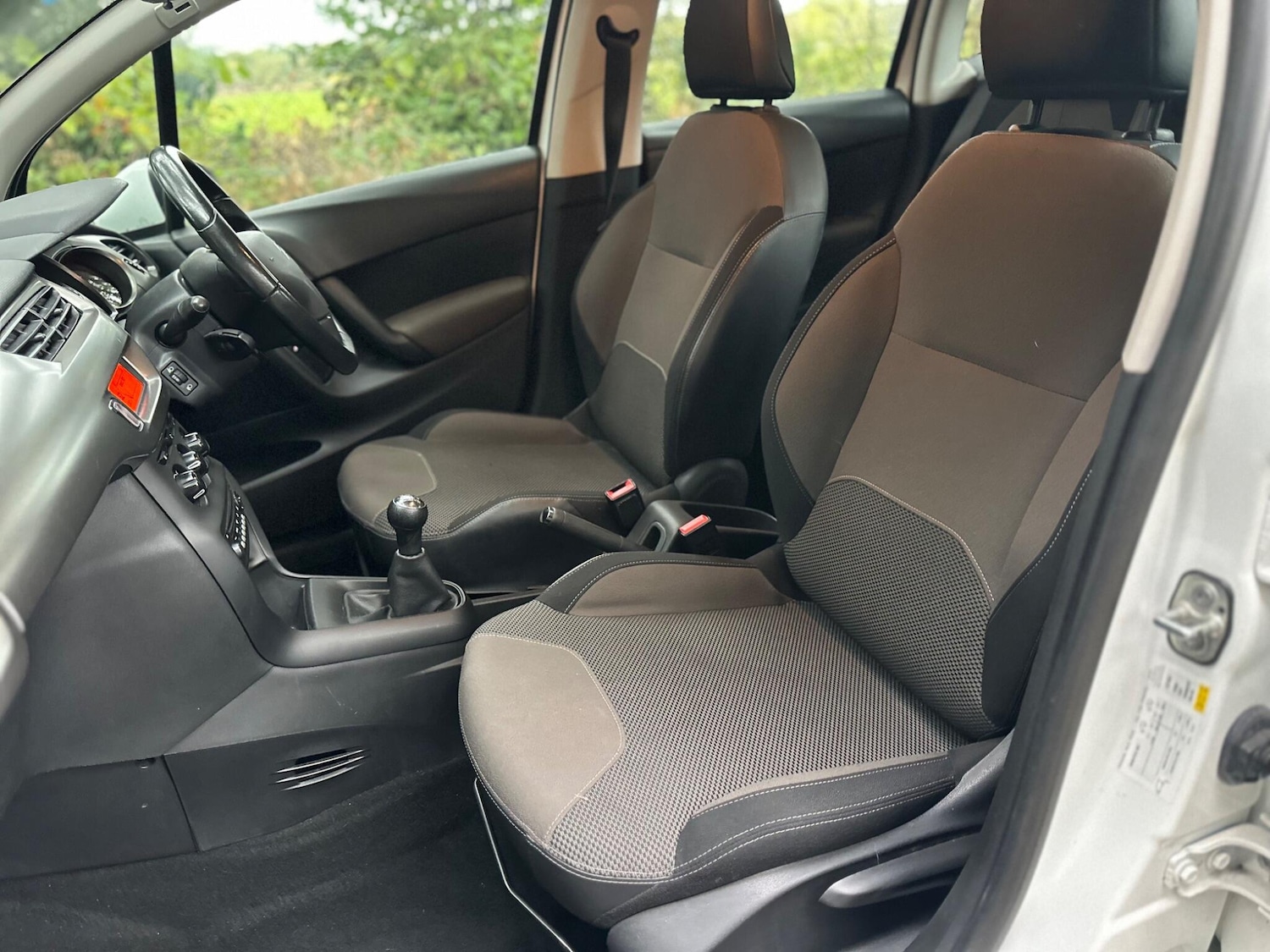Used Citroen C3 2014 for sale - 76360338: Photo 16