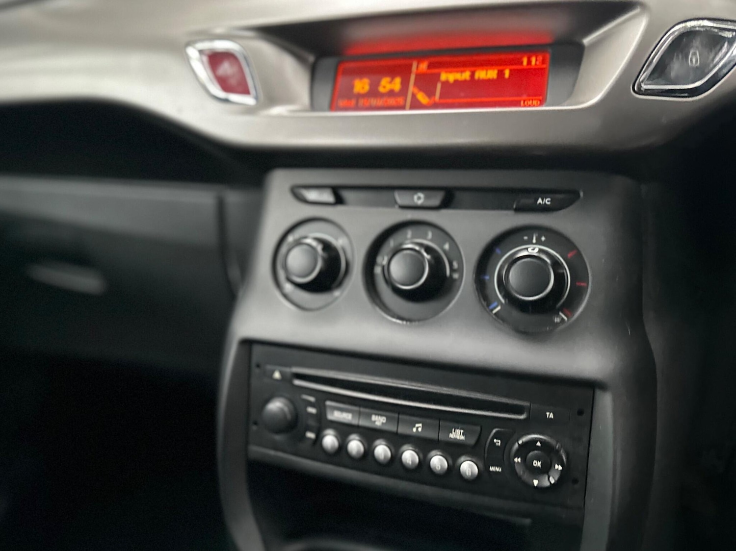 Used Citroen C3 2014 for sale - 76360338: Photo 18