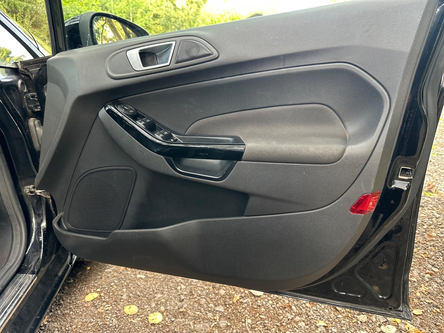 Used Ford Fiesta 2017 for sale - 76283573: Photo 17