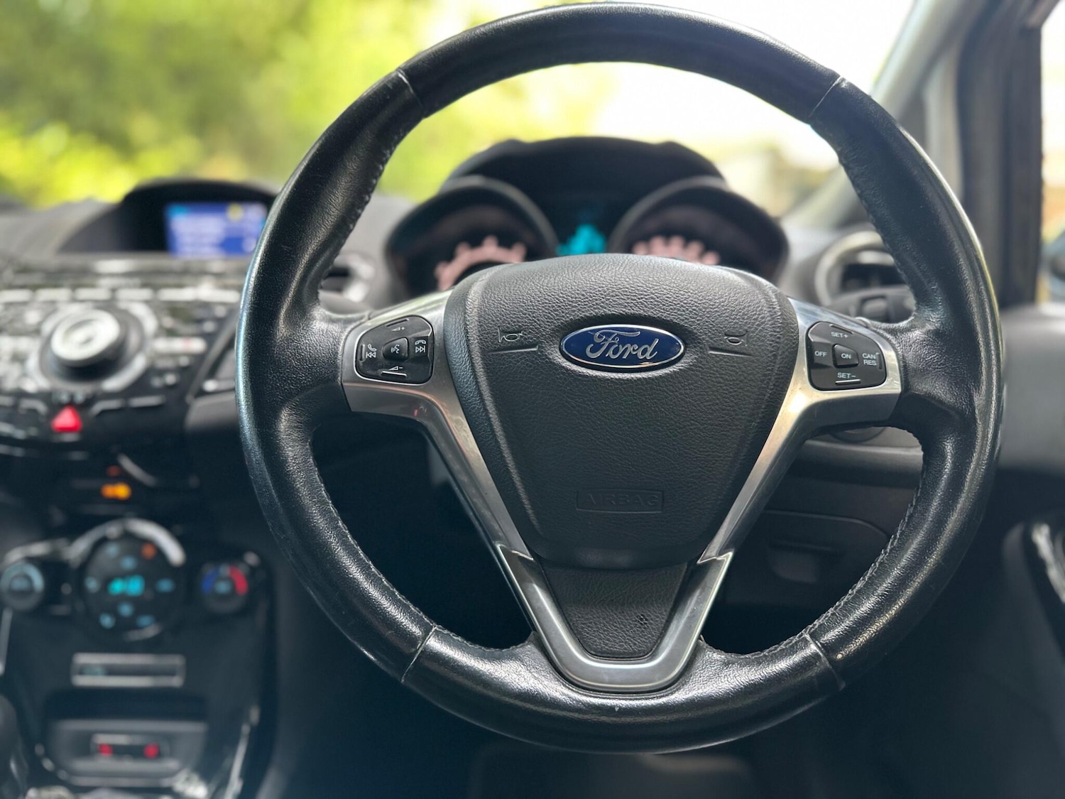 Used Ford Fiesta 2017 for sale - 76283573: Photo 20