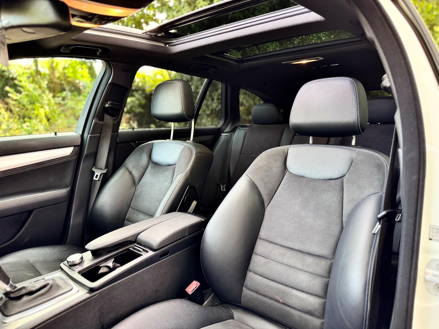 Used Mercedes-Benz C Class 2014 for sale - 76360353: Photo 12