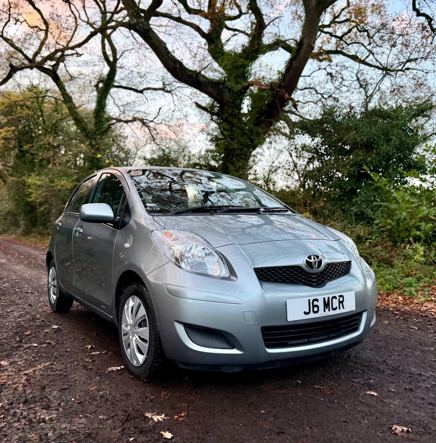 Used Toyota Yaris 2009 for sale - 76759583: Photo 2