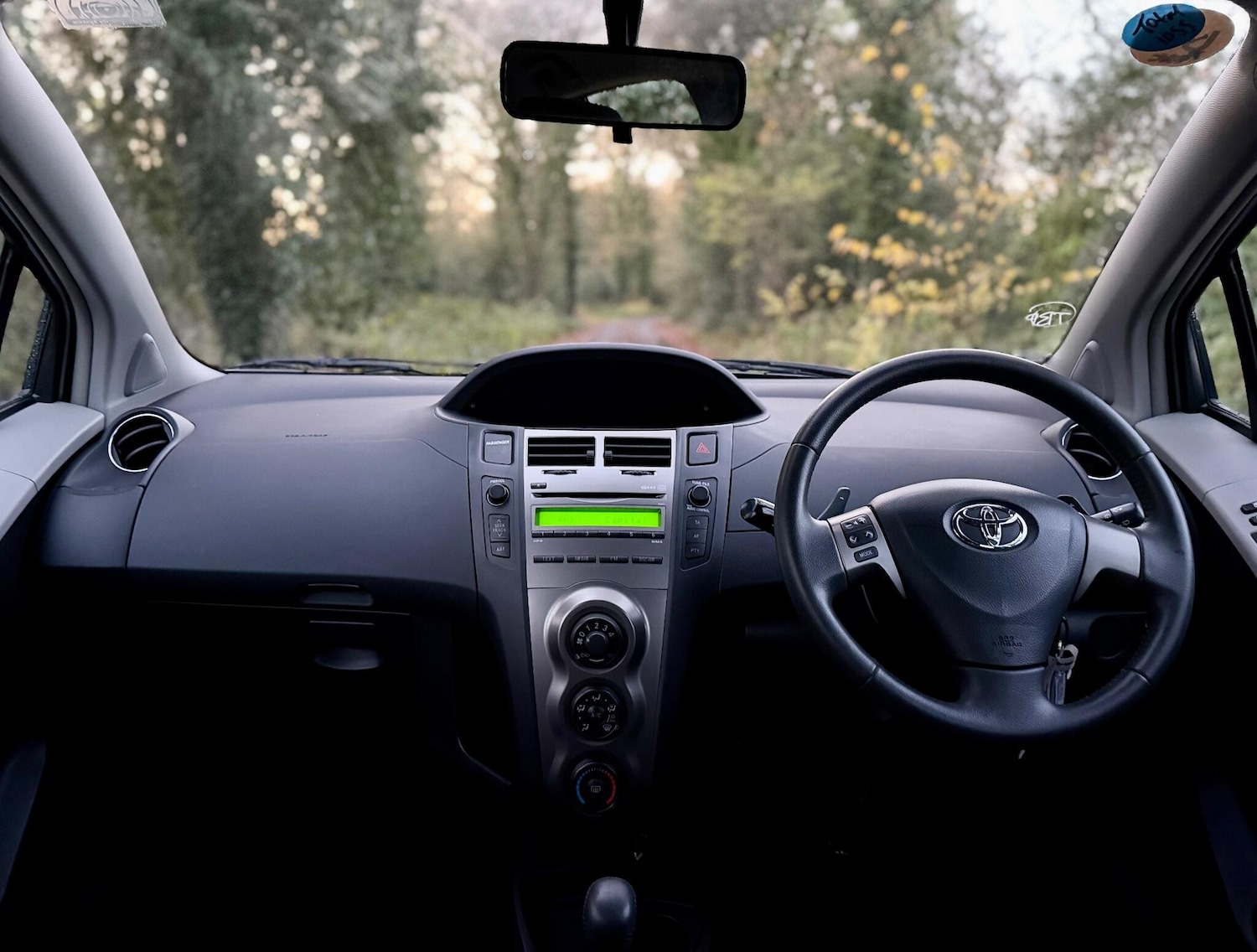 Used Toyota Yaris 2009 for sale - 76759583: Photo 21