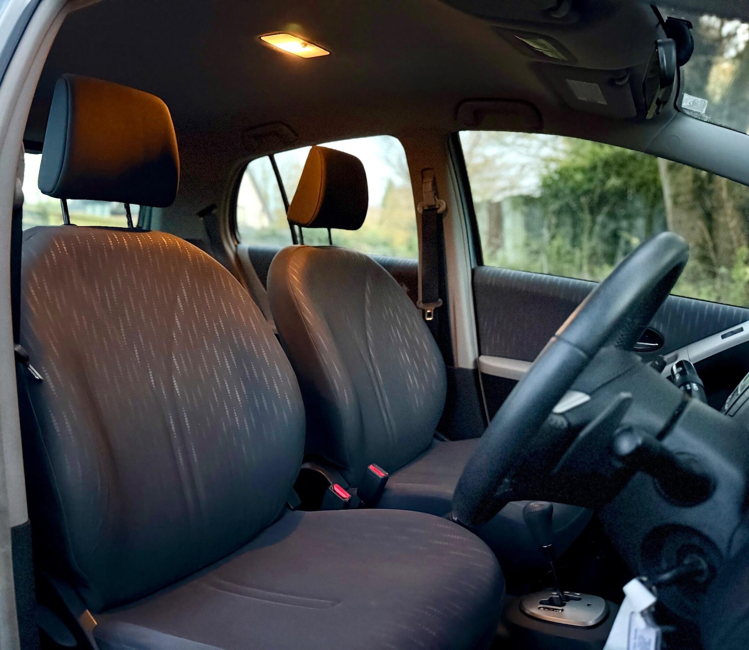 Used Toyota Yaris 2009 for sale - 76759583: Photo 24