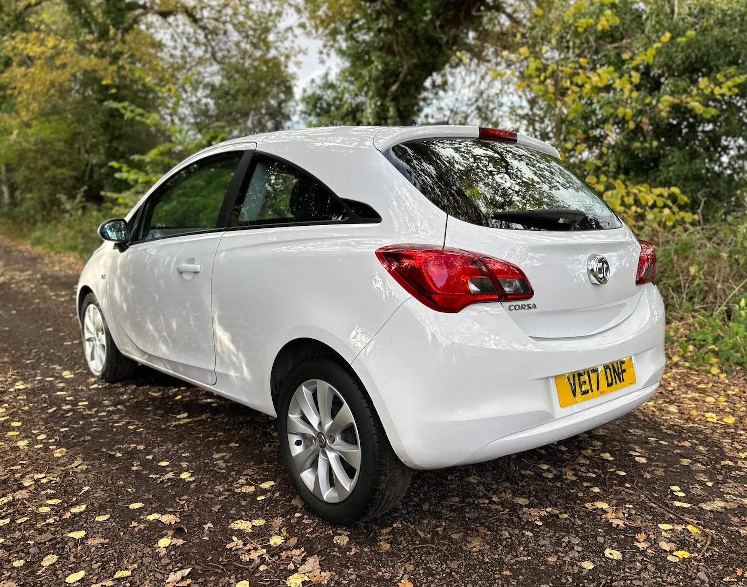 Used Vauxhall Corsa 2017 for sale - 76457653: Photo 4