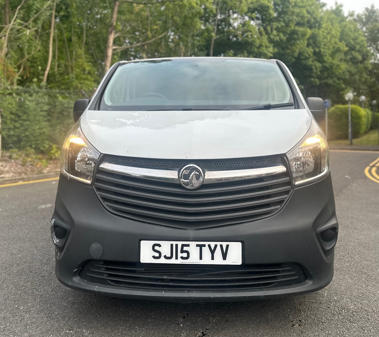 Used Vauxhall Vivaro 2015 for sale - 76327410: Photo 2