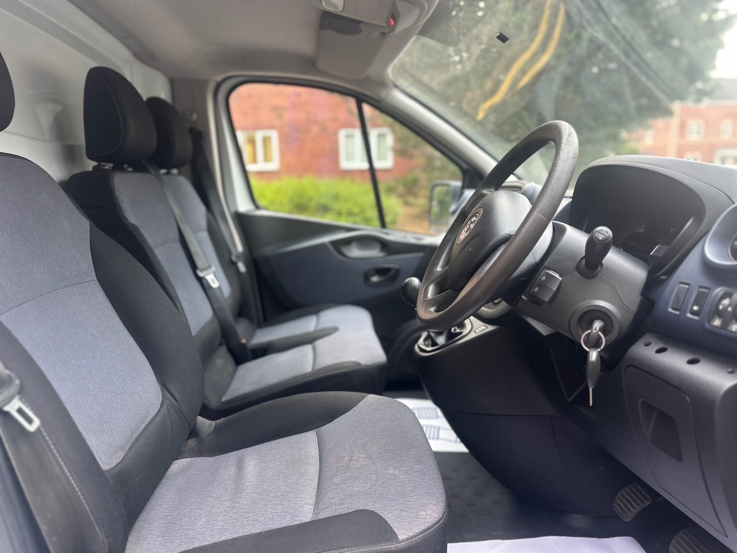 Used Vauxhall Vivaro 2015 for sale - 76327410: Photo 9