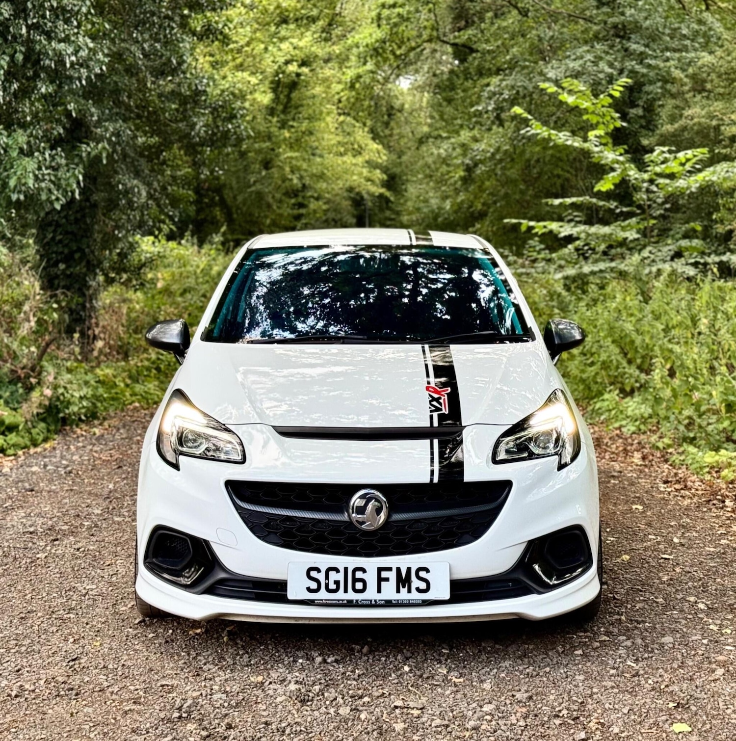 Used Vauxhall Corsa 2016 for sale - 76283344: Photo 2