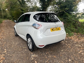 Used Renault Zoe 2016 for sale - 76270005: Photo