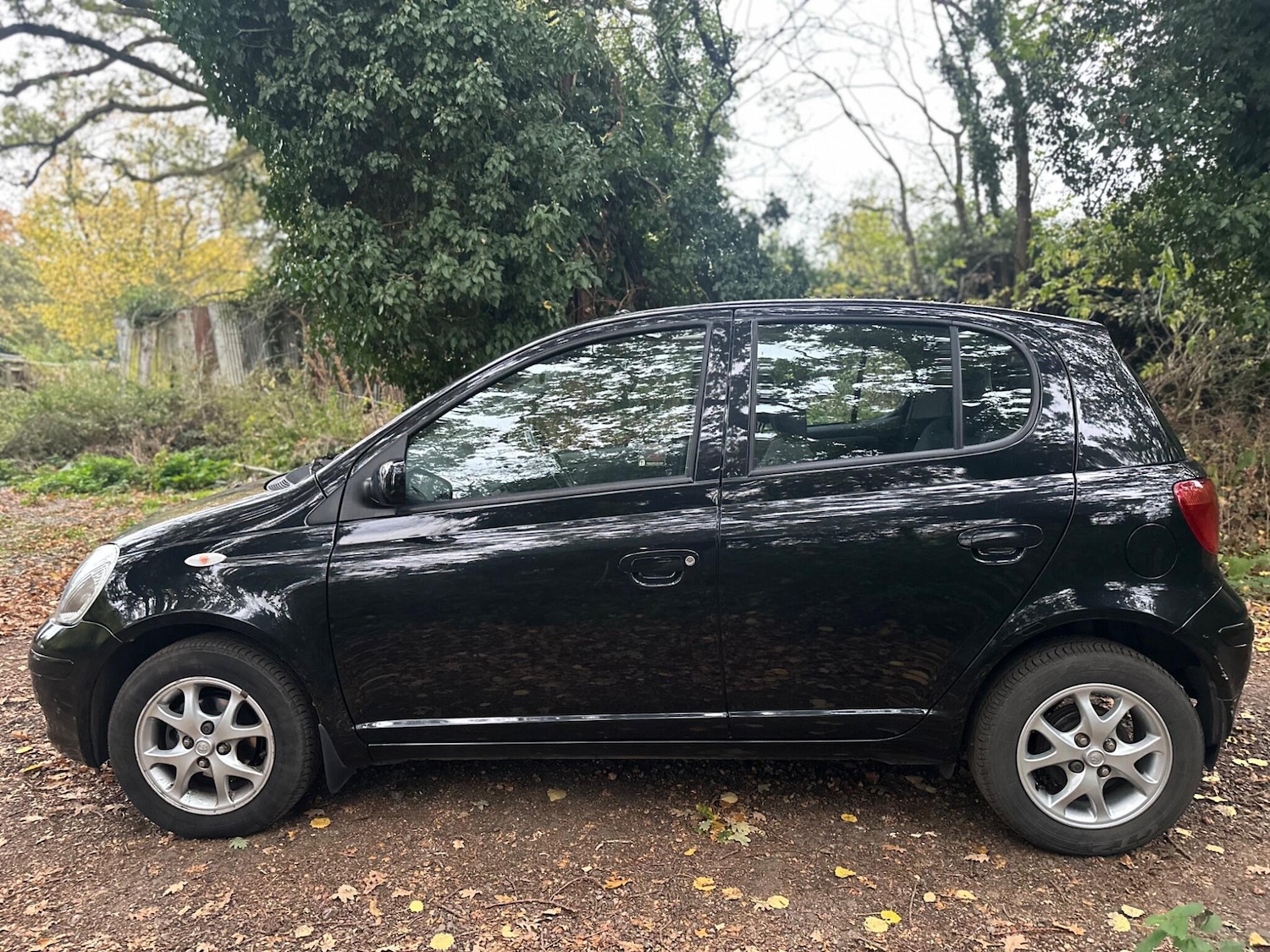 Used Toyota Yaris 2005 for sale - 76336170: Photo 10