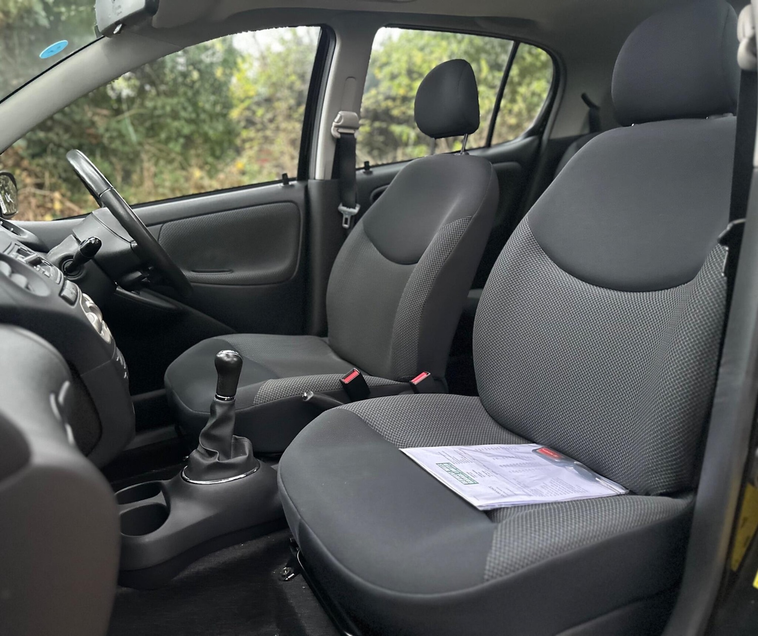 Used Toyota Yaris 2005 for sale - 76336170: Photo 22