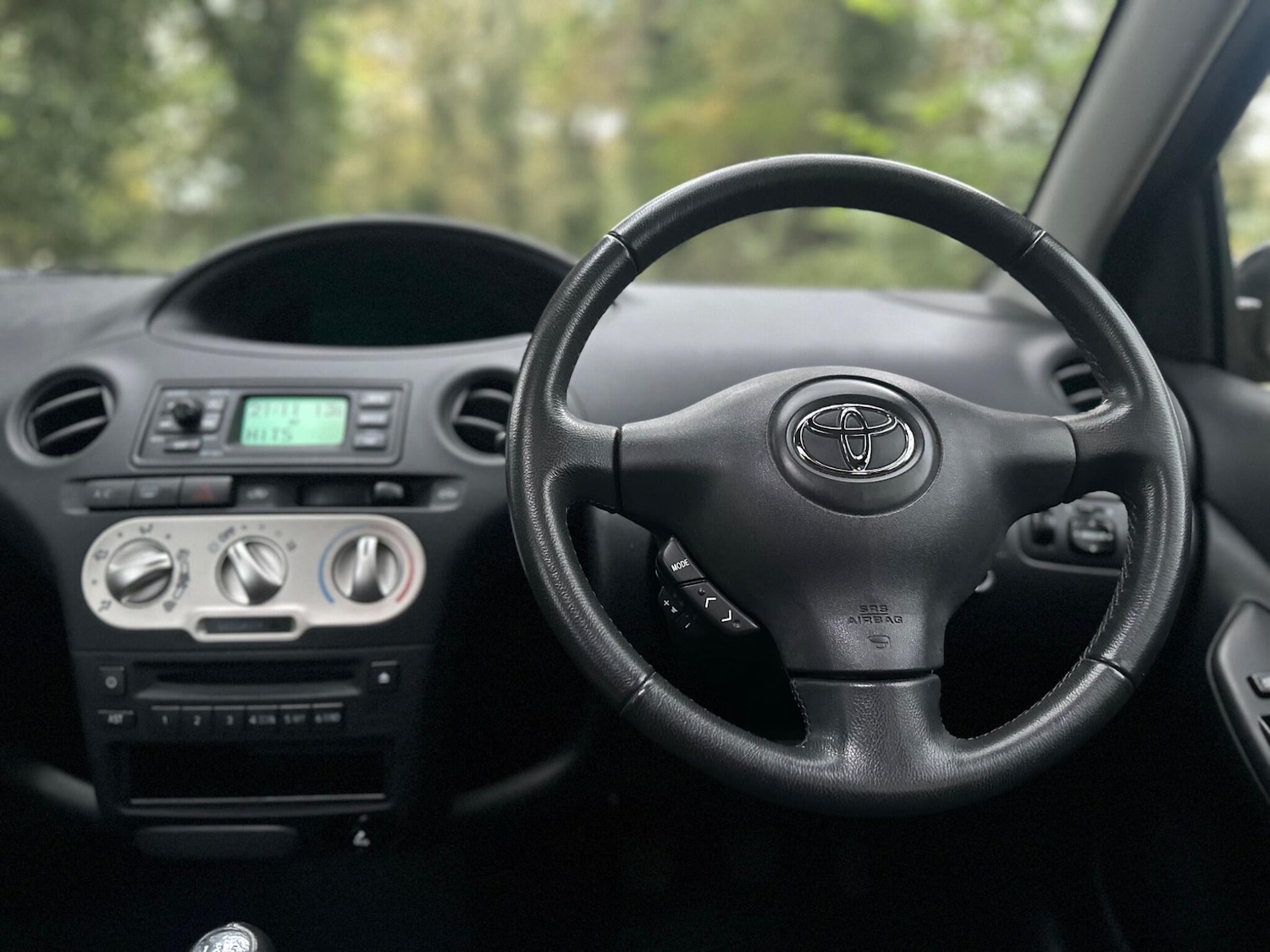 Used Toyota Yaris 2005 for sale - 76336170: Photo 26