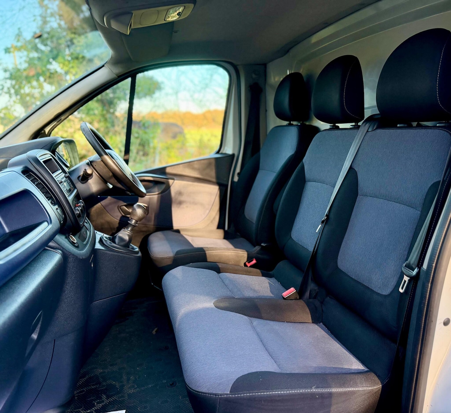 Used Vauxhall Vivaro 2015 for sale - 76825201: Photo 22