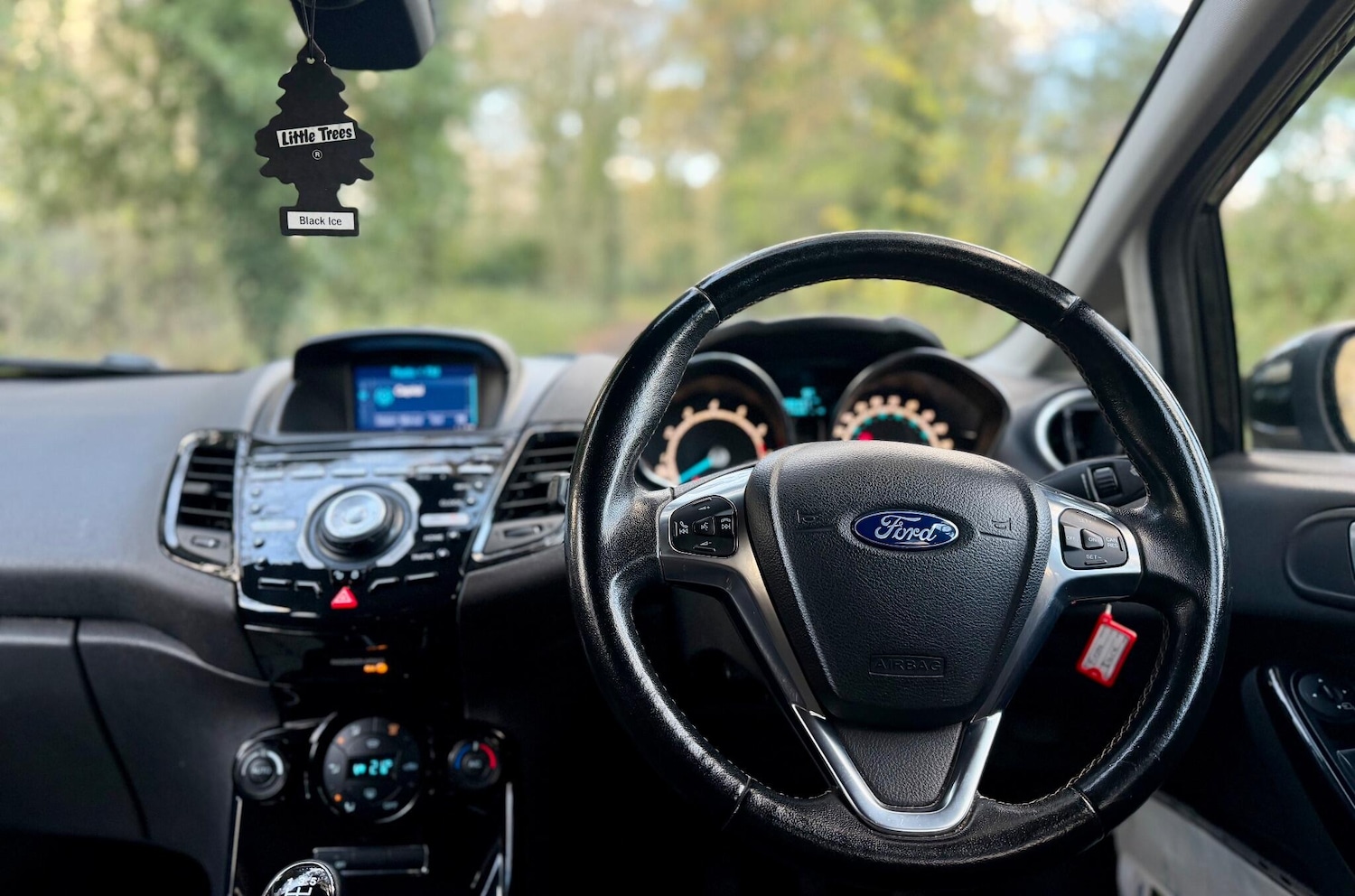 Used Ford Fiesta 2016 for sale - 76671167: Photo 24