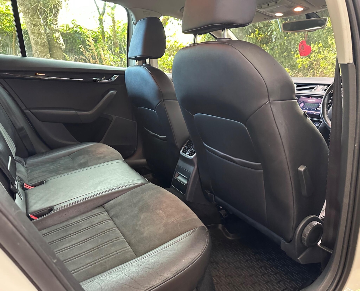 Used Skoda Octavia 2020 for sale - 76269949: Photo 14