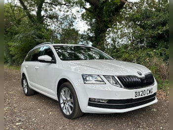 Used Skoda Octavia 2020 for sale - 76269949: Photo