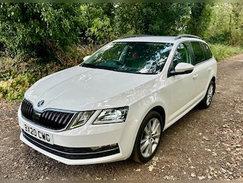 Used Skoda Octavia 2020 for sale - 76269949: Photo