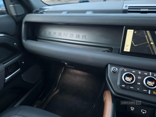 Used Land Rover Defender 2022 for sale - 77052596: Photo 22