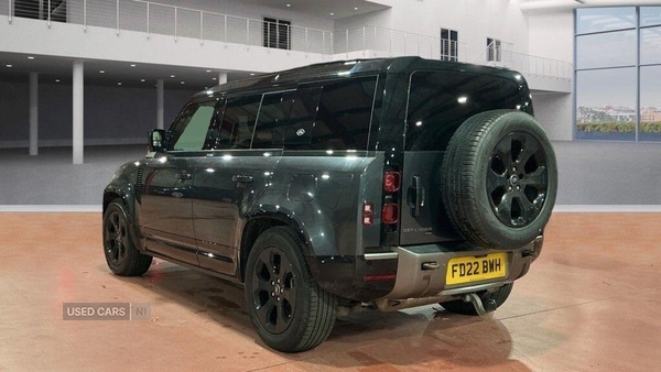 Used Land Rover Defender 2022 for sale - 77052596: Photo 3